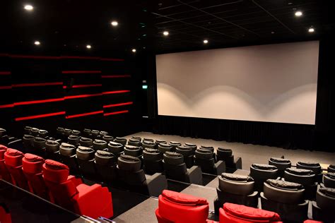 SM CINEMA .